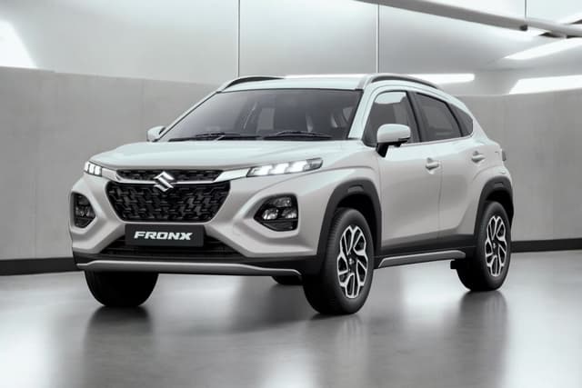 Maruti Suzuki Fronx Arctic White Color Image